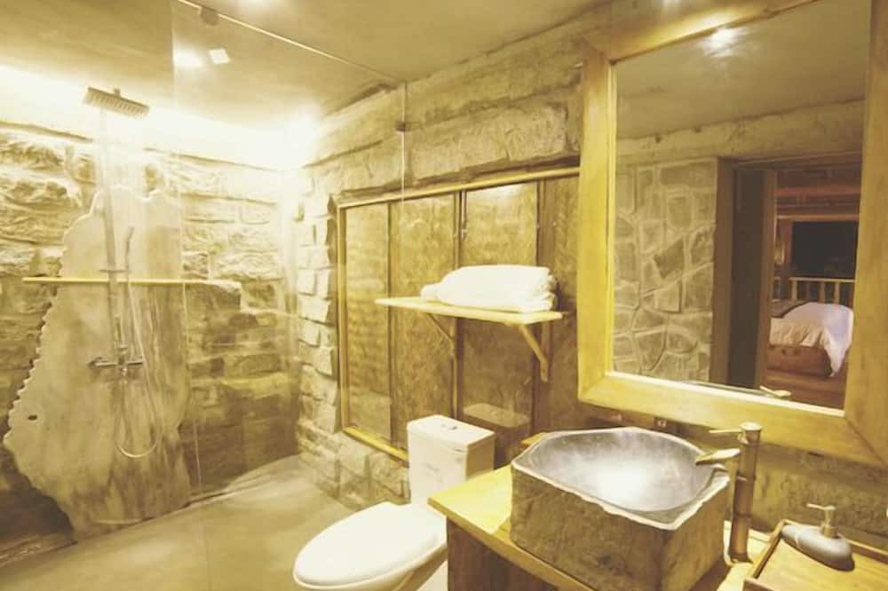Photo of Bathroom in Cam An