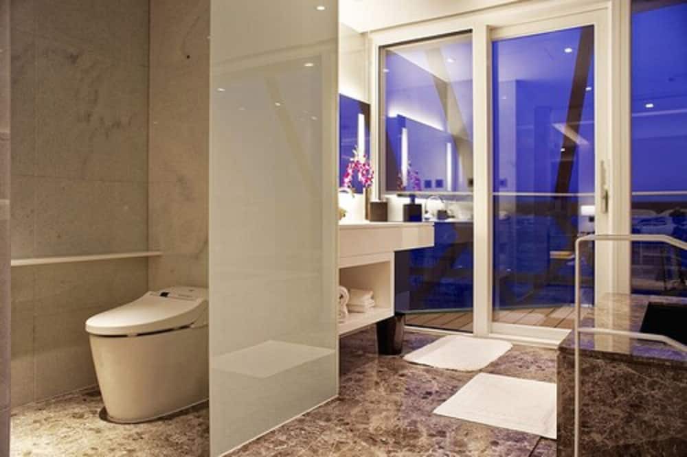 Photo of Bathroom in Daguang