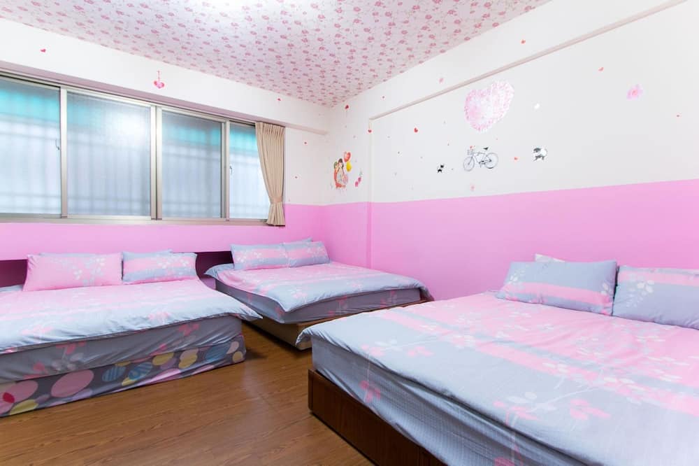 Photo of Bedroom in Xitun District