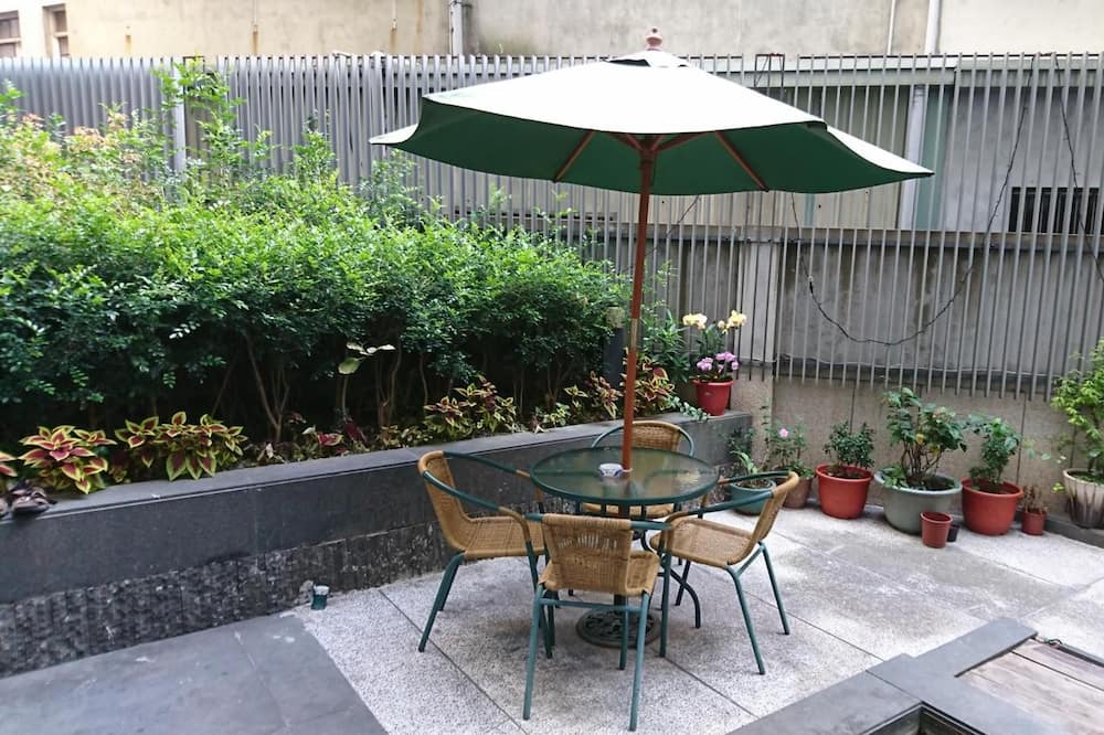 Photo of Patio Balcony in Xitun District