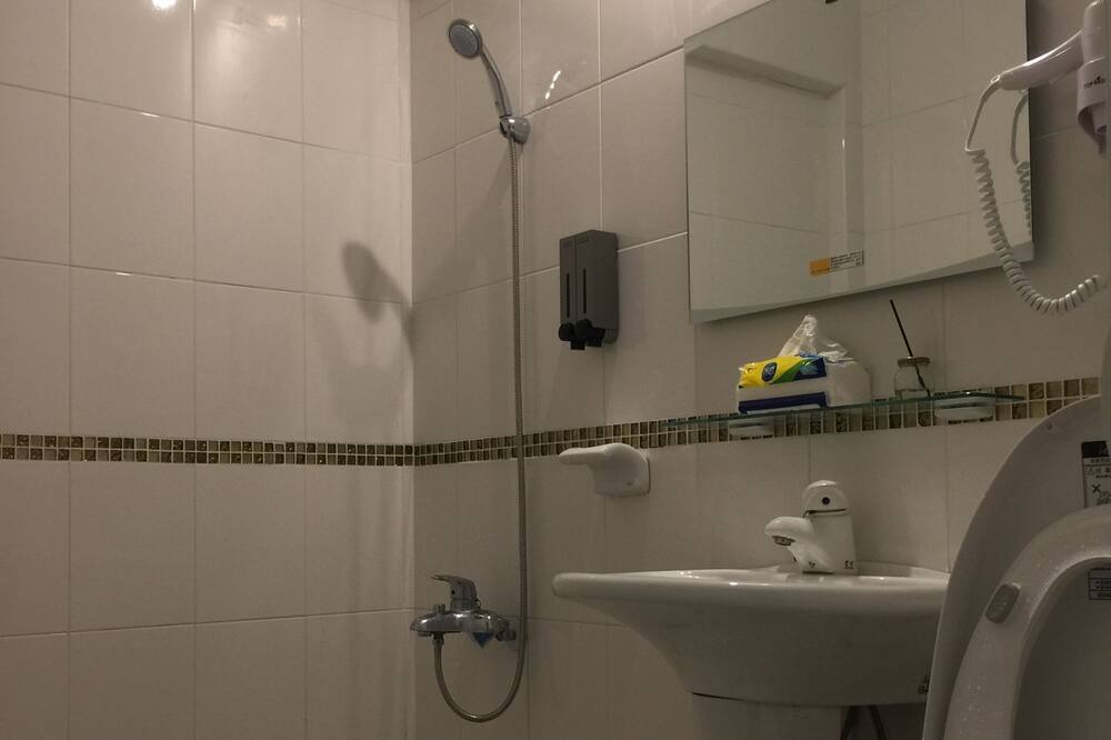 Photo of Bathroom in Fuli