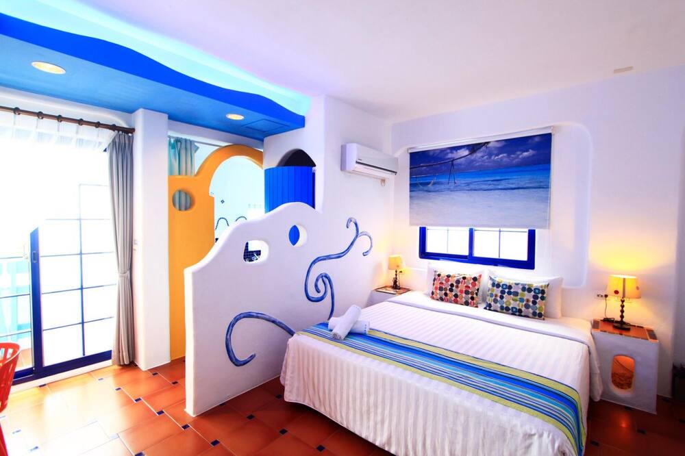 Photo of Bedroom in Sail Rock Beach