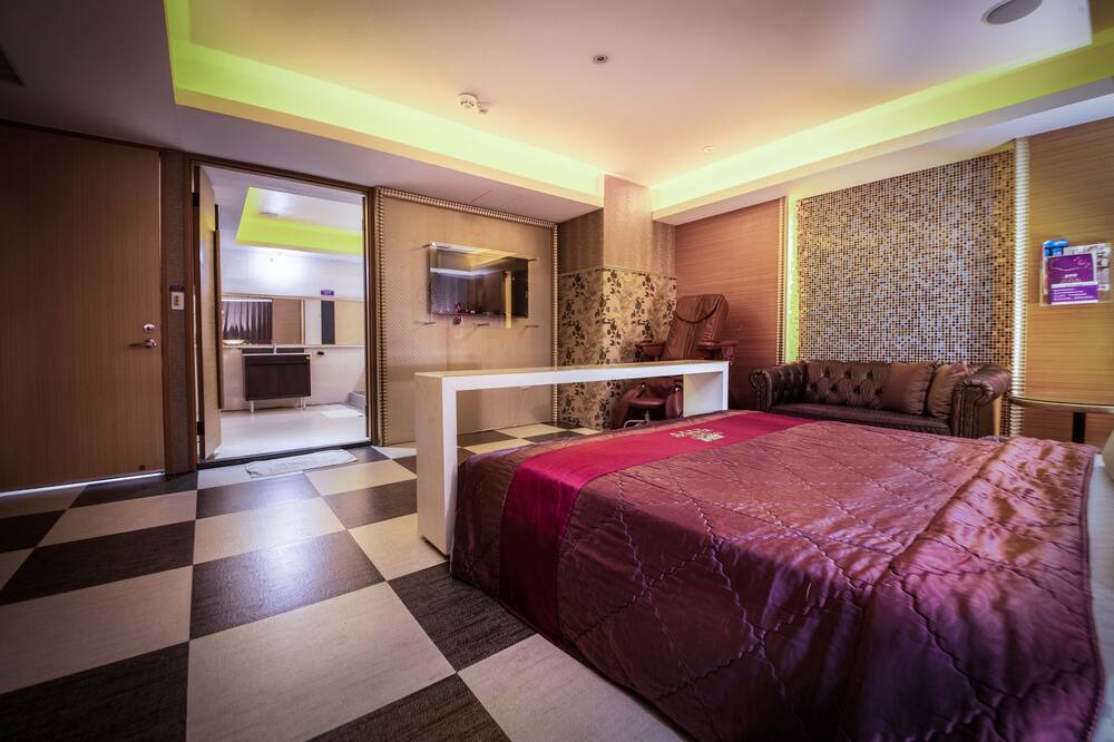 Photo of Bedroom in Rende District