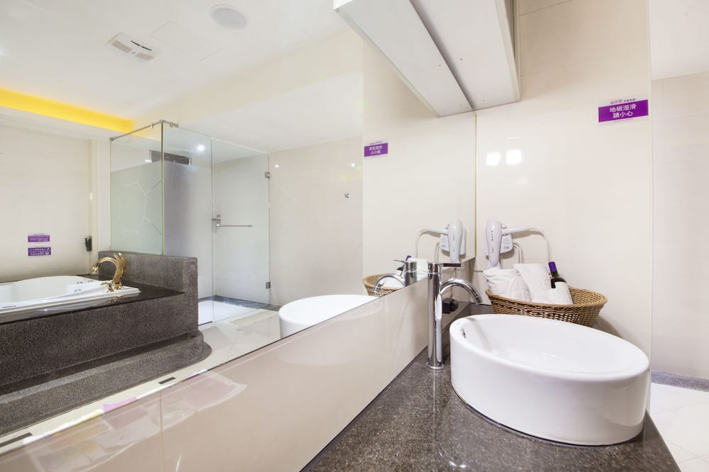 Photo of Bathroom in Rende District