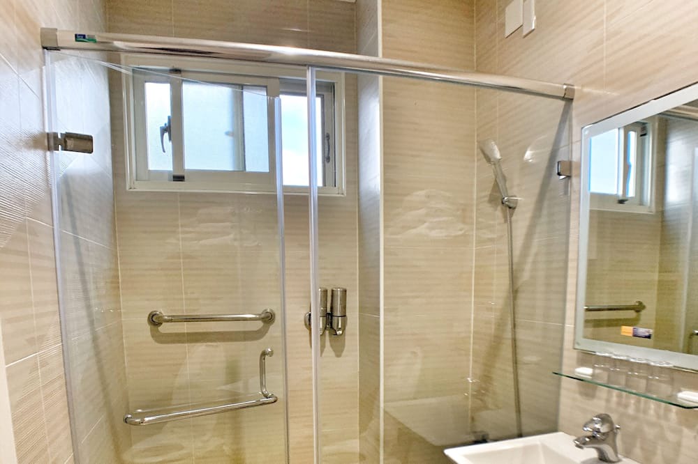 Photo of Bathroom in Puli
