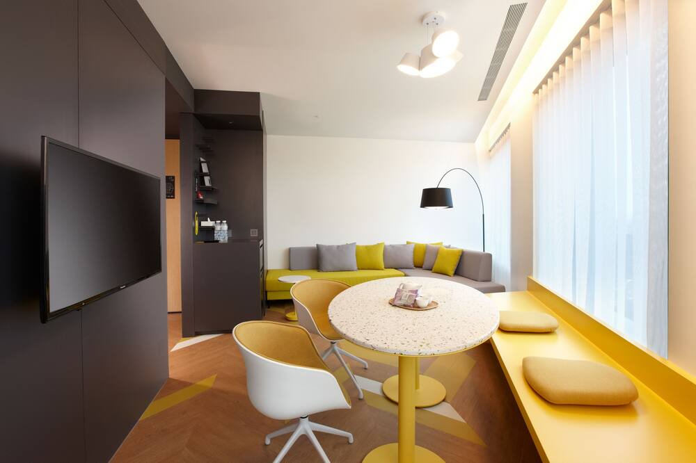 Photo of Livingroom in Nangang