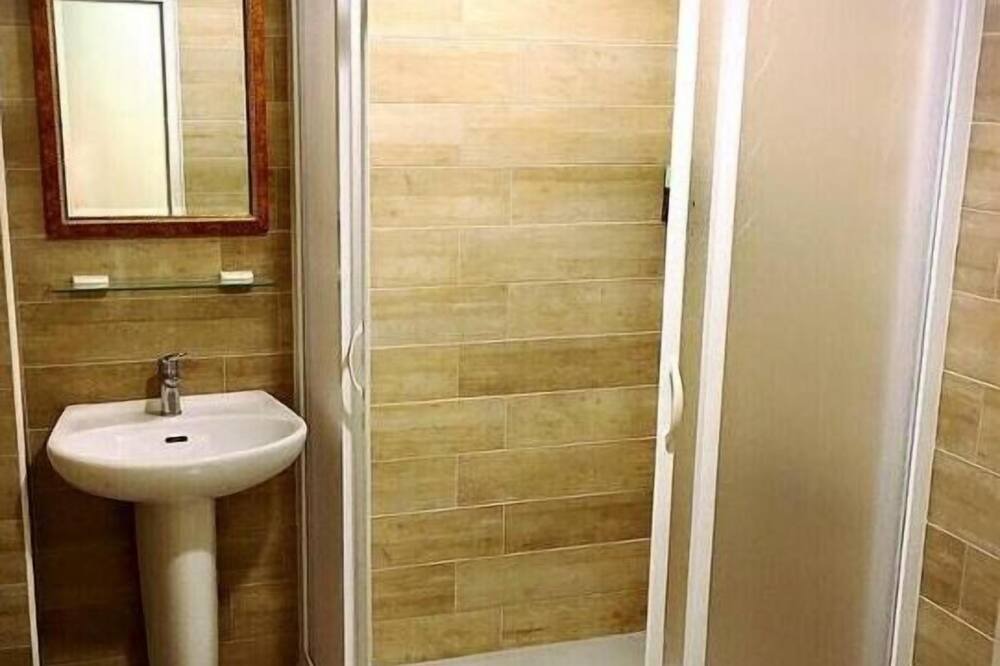 Photo of Bathroom in Manzhou
