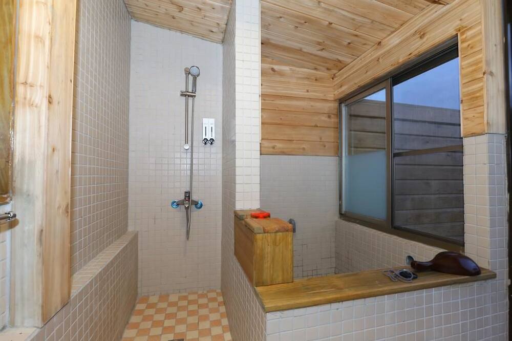 Photo of Bathroom in Yuli