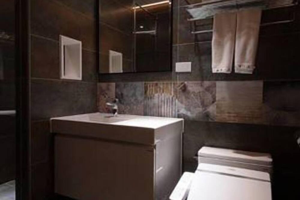 Photo of Bathroom in South Beach