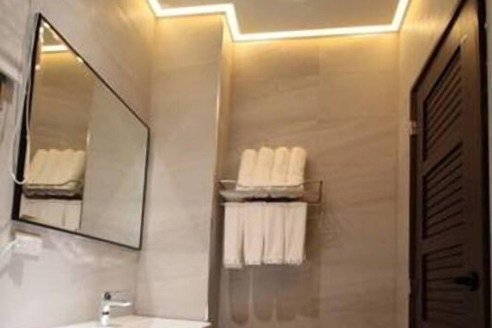 Photo of Bathroom in South Beach