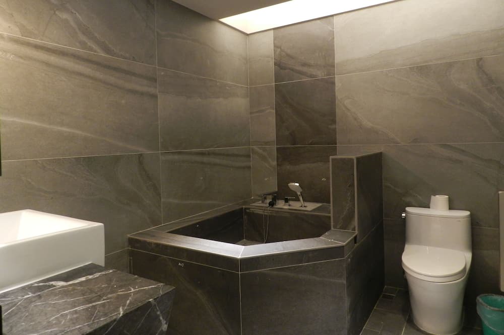Photo of Bathroom in Heping
