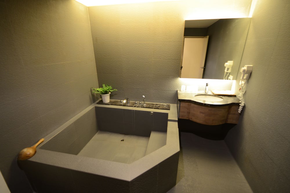 Photo of Bathroom in Heping
