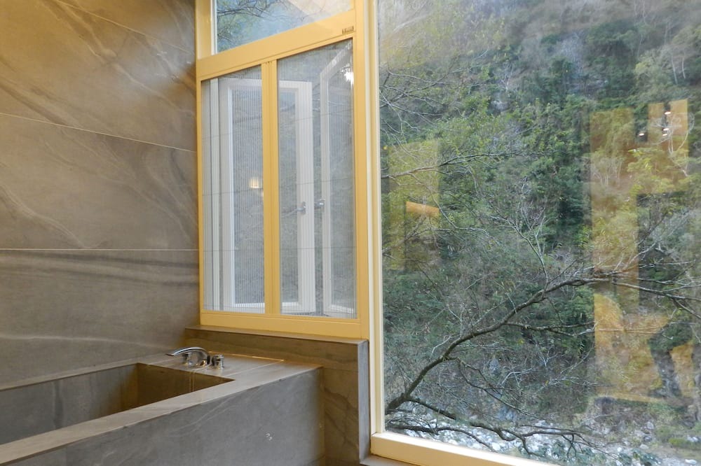 Photo of Bathroom in Heping