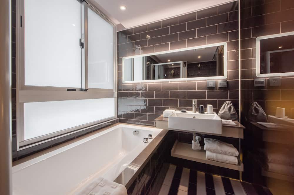 Photo of Bathroom in Beitun District