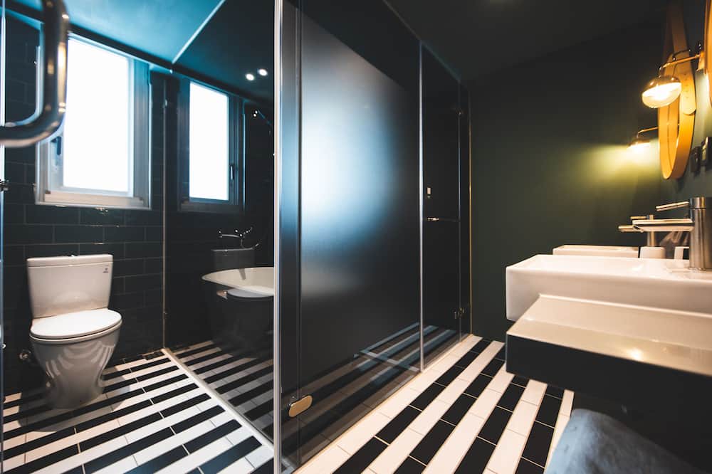Photo of Bathroom in Beitun District