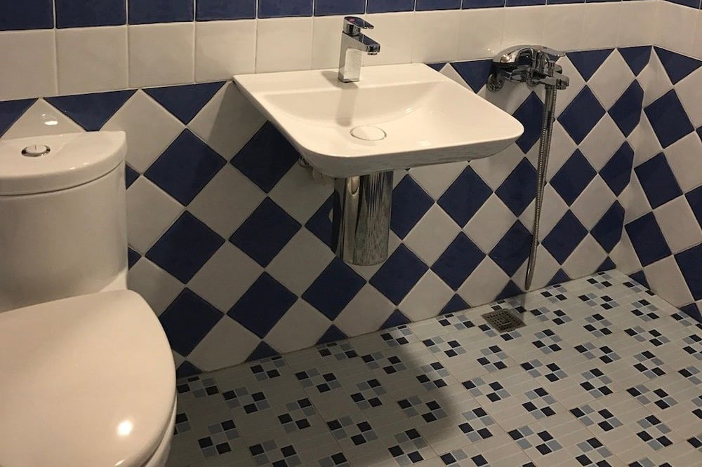 Photo of Bathroom in Donggang