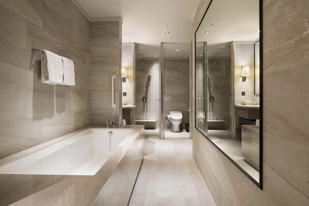 Photo of Bathroom in Xitun District