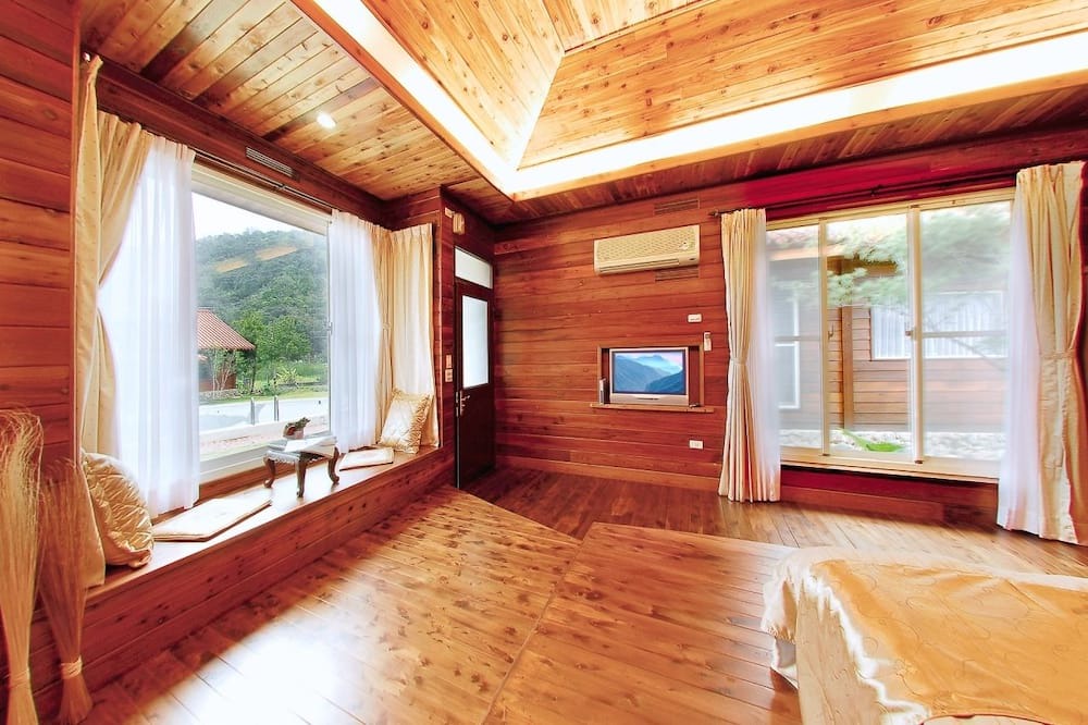 Photo of Bedroom in Puli