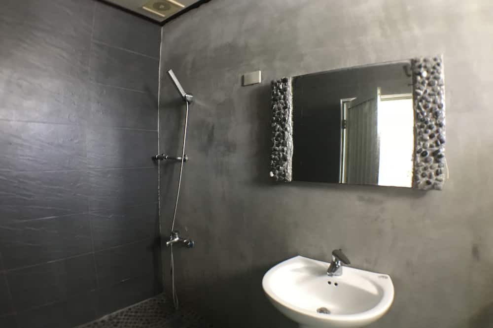 Photo of Bathroom in Donghe