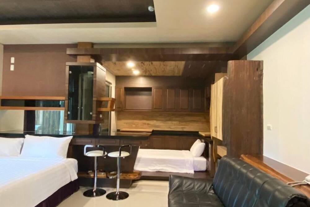 Photo of Bedroom in East District