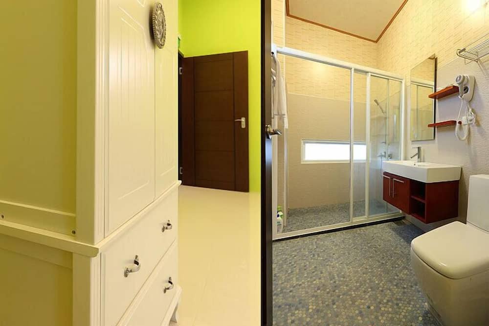 Photo of Bathroom in Xincheng