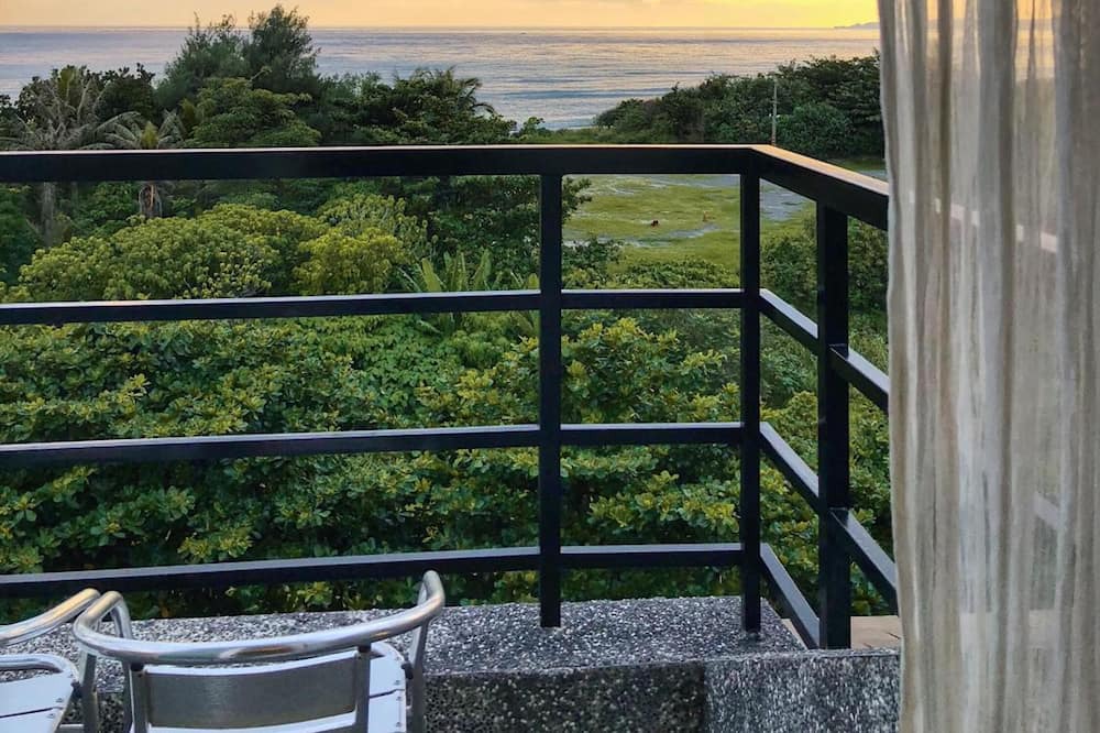 Photo of Patio Balcony in Big Beach