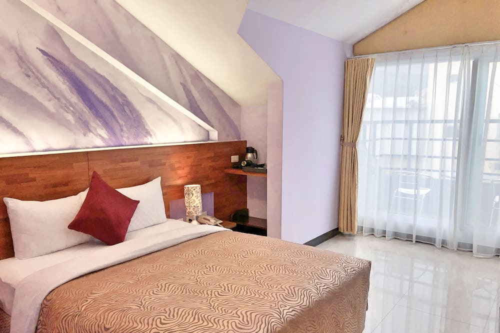 Photo of Bedroom in Big Beach