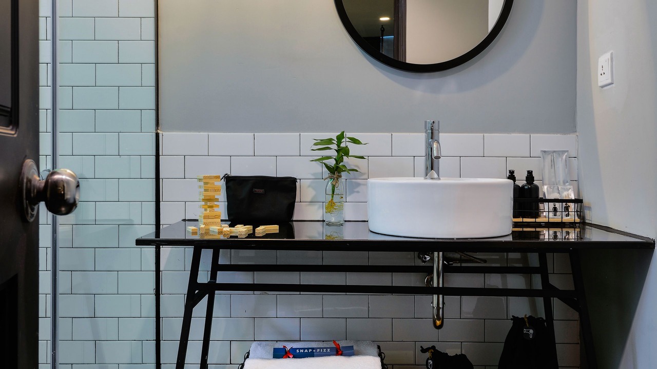Photo of Bathroom in Nguyen Thai Binh