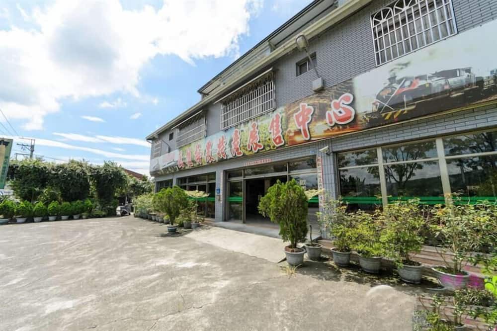 Photo of Outdoor in Jiji