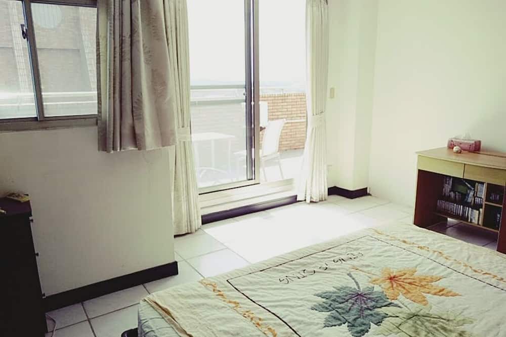 Photo of Bedroom in East District
