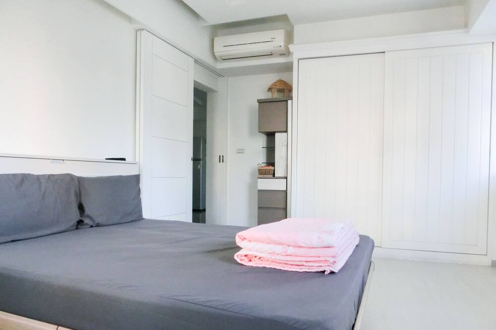 Photo of Bedroom in Zhongzheng