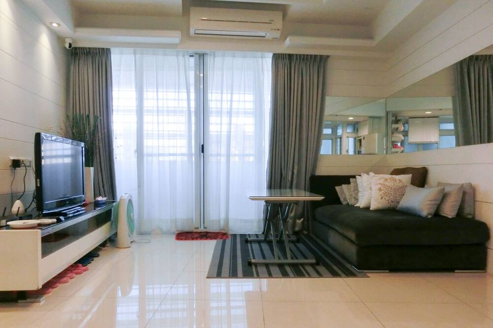 Photo of Livingroom in Zhongzheng
