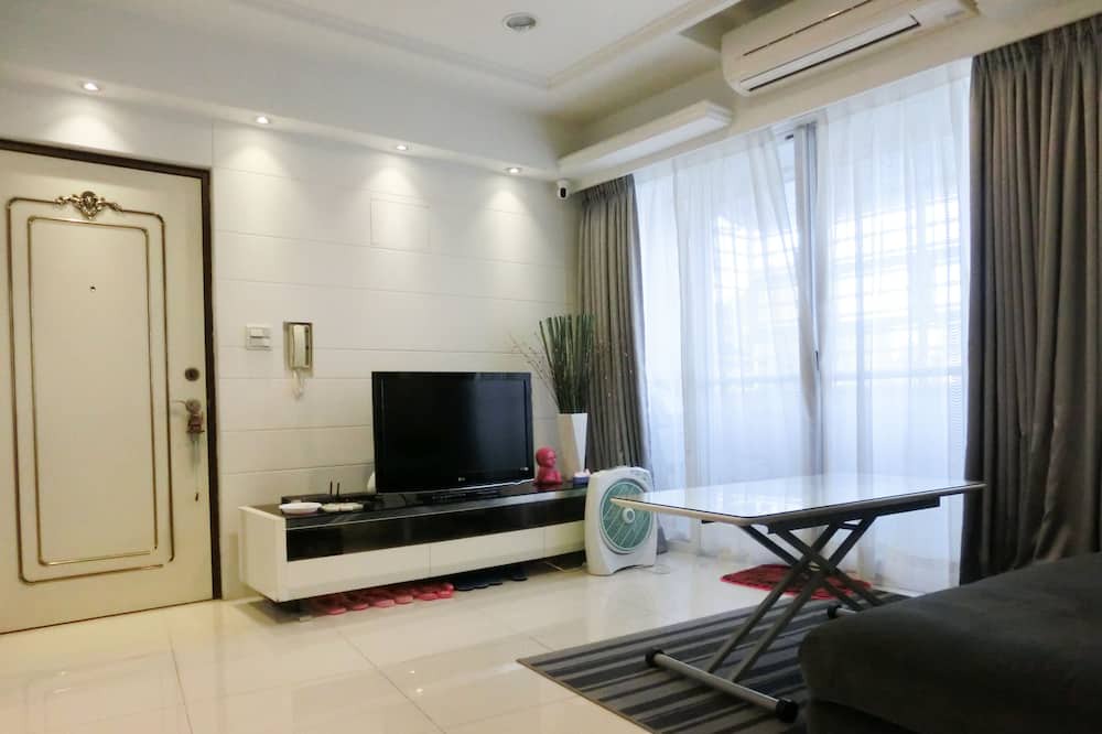 Photo of Livingroom in Zhongzheng