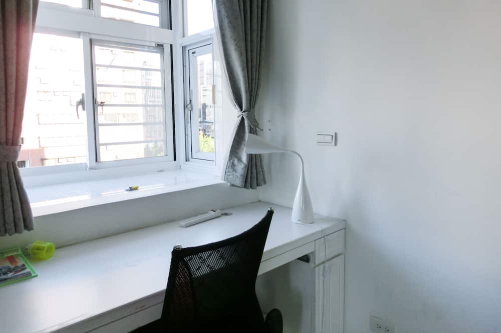 Photo of Bedroom in Zhongzheng