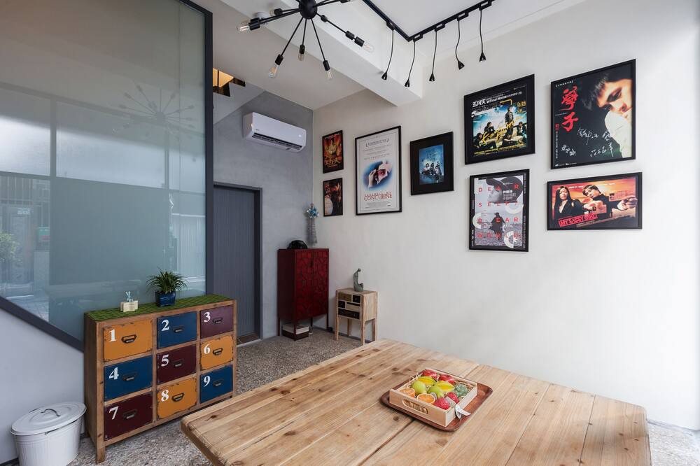 Photo of Livingroom in Tainan City Centre