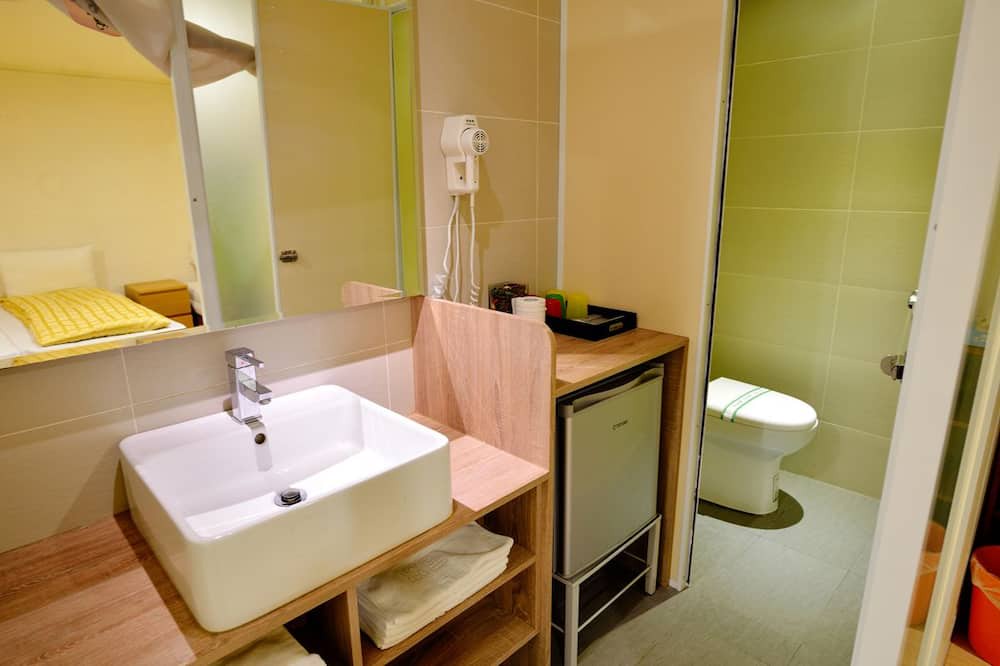 Photo of Bathroom in Niaosong District
