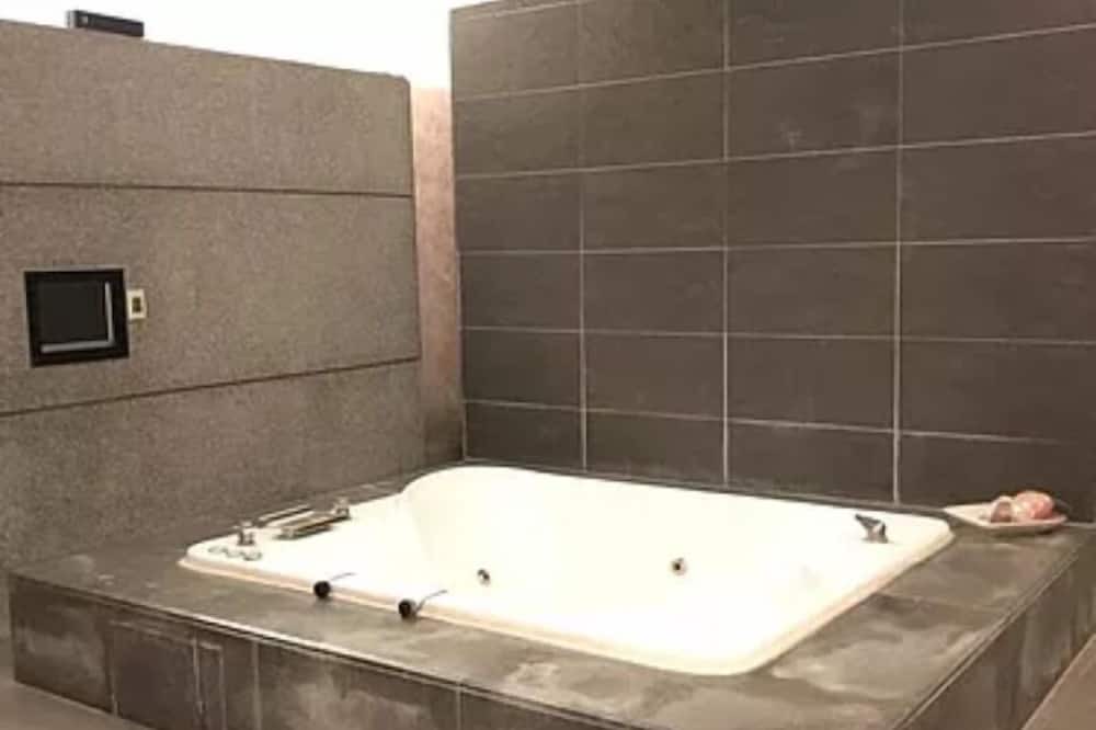 Photo of Bathroom in Dounan