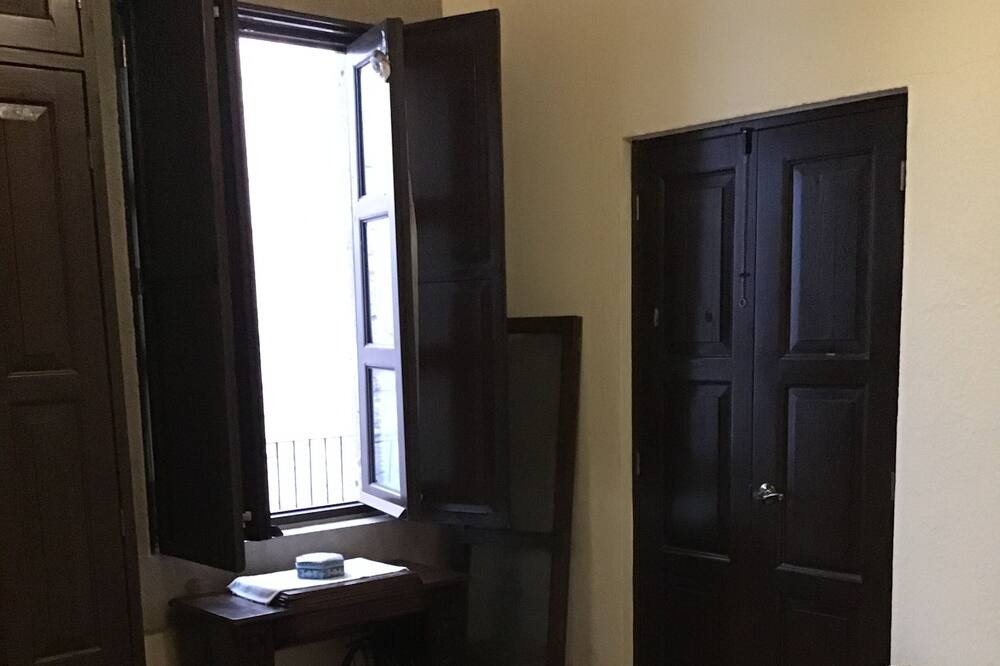 Photo of Bedroom in Historic Centre