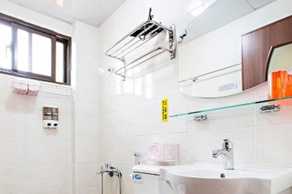 Photo of Bathroom in Beinan