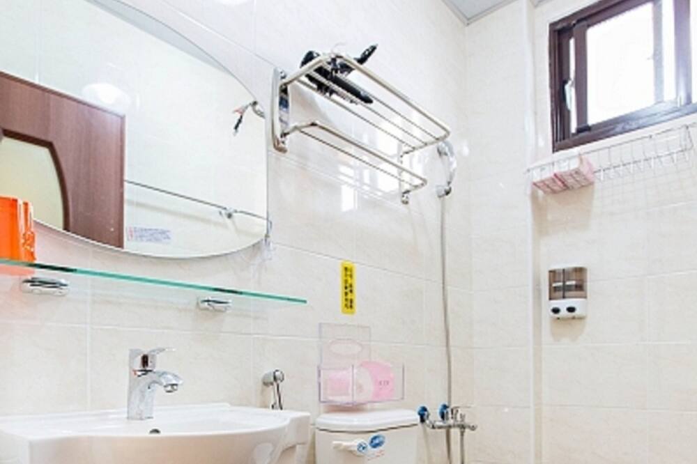 Photo of Bathroom in Beinan