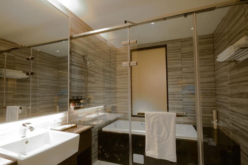 Photo of Bathroom in Guiren District