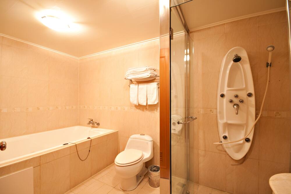 Photo of Bathroom in Luzhu District