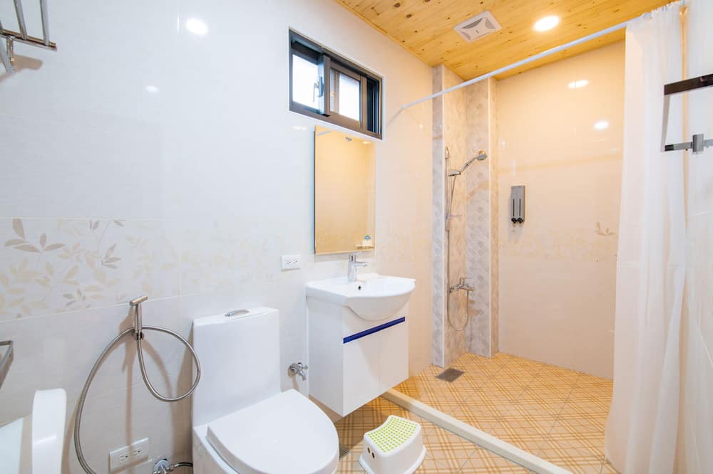 Photo of Bathroom in Xincheng
