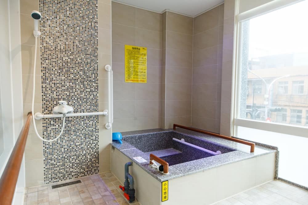 Photo of Bathroom in Wanli