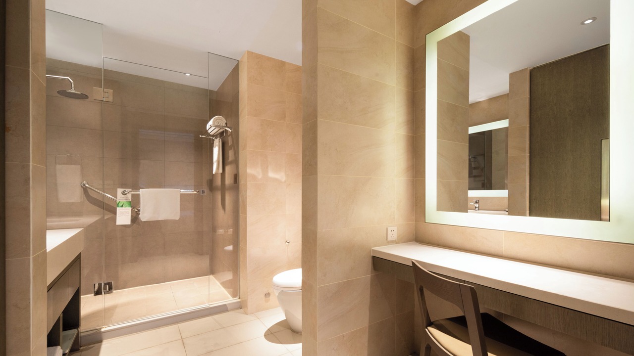 Photo of Bathroom in Jinfeng Qu