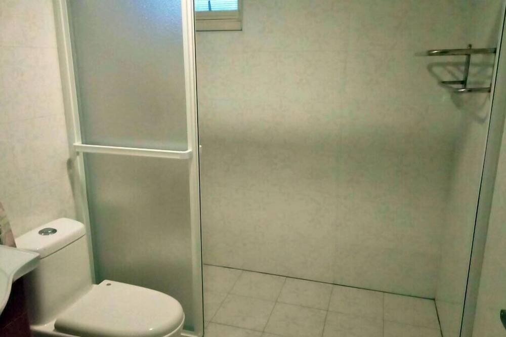 Photo of Bathroom in Zhuangwei