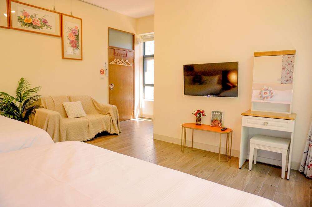 Photo of Bedroom in Jiji