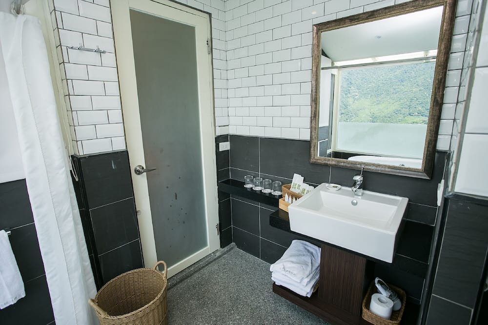 Photo of Bathroom in Fuxing District