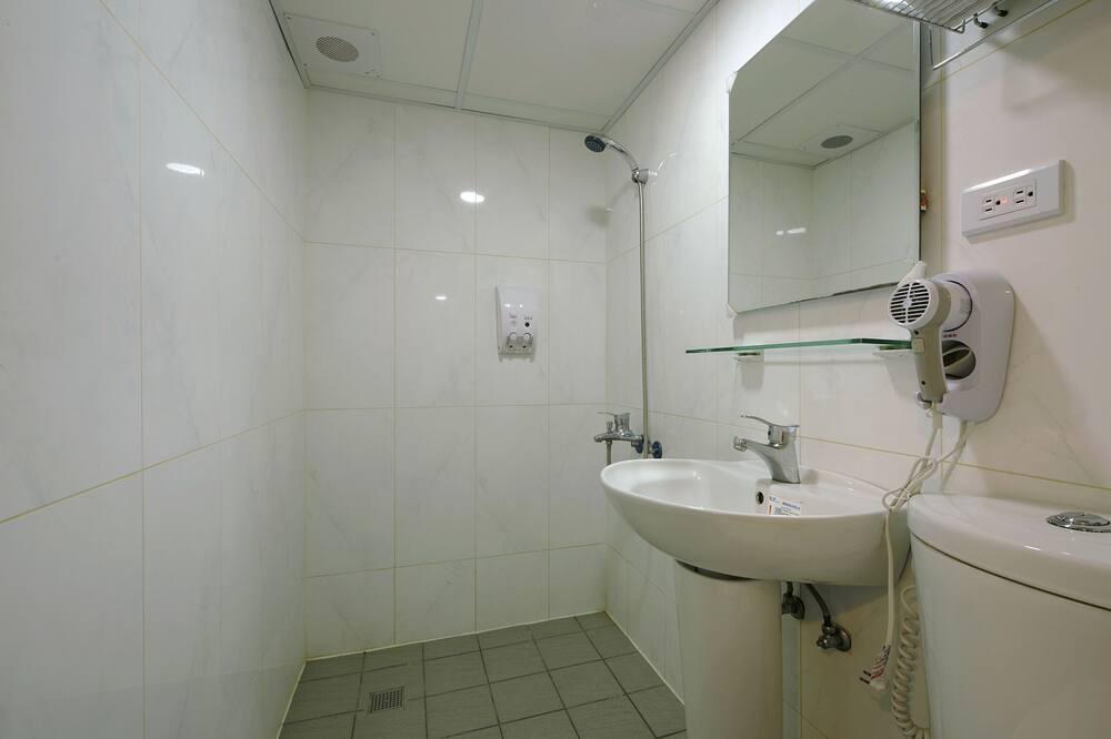 Photo of Bathroom in Yangmei District