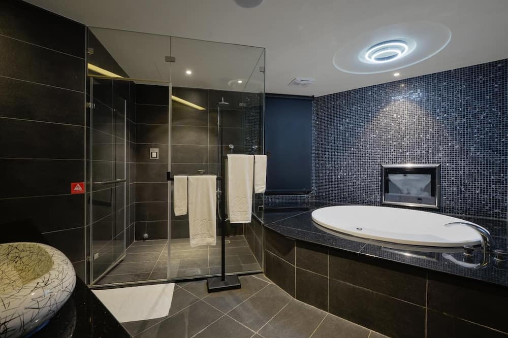 Photo of Bathroom in Caotun
